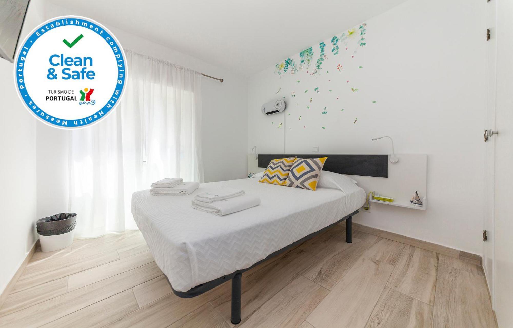 לאגוּ‏ש M - Martin & Tomas Guesthouse חדר תמונה