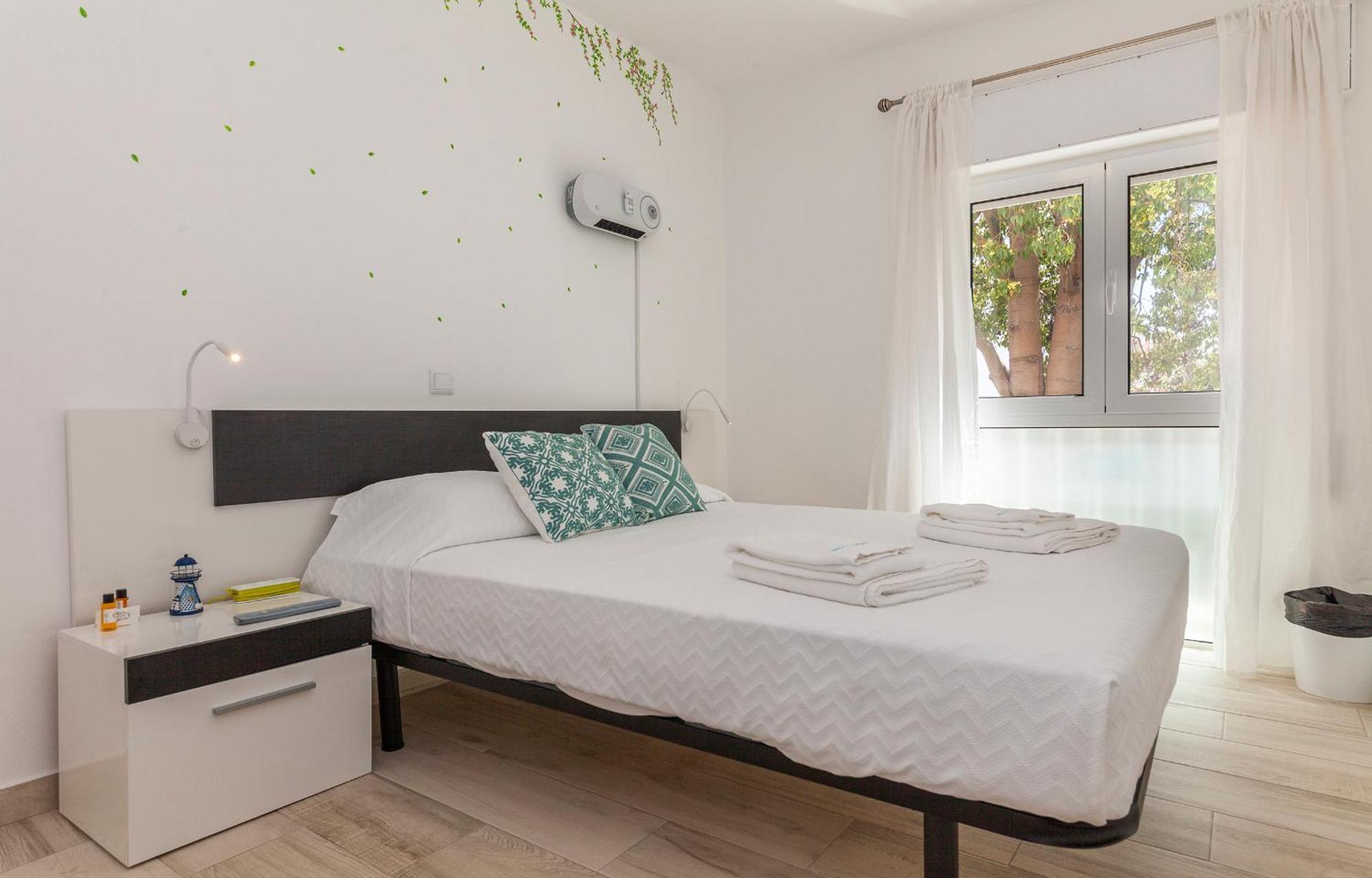 לאגוּ‏ש M - Martin & Tomas Guesthouse חדר תמונה