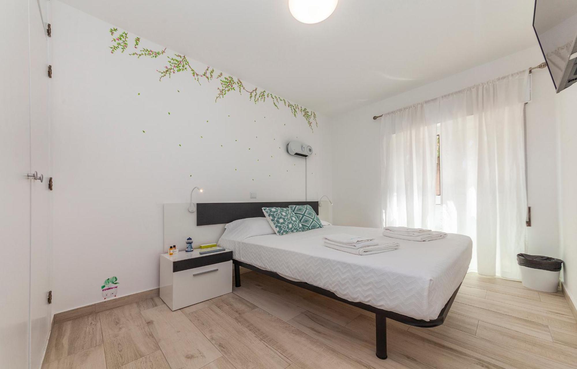 לאגוּ‏ש M - Martin & Tomas Guesthouse חדר תמונה